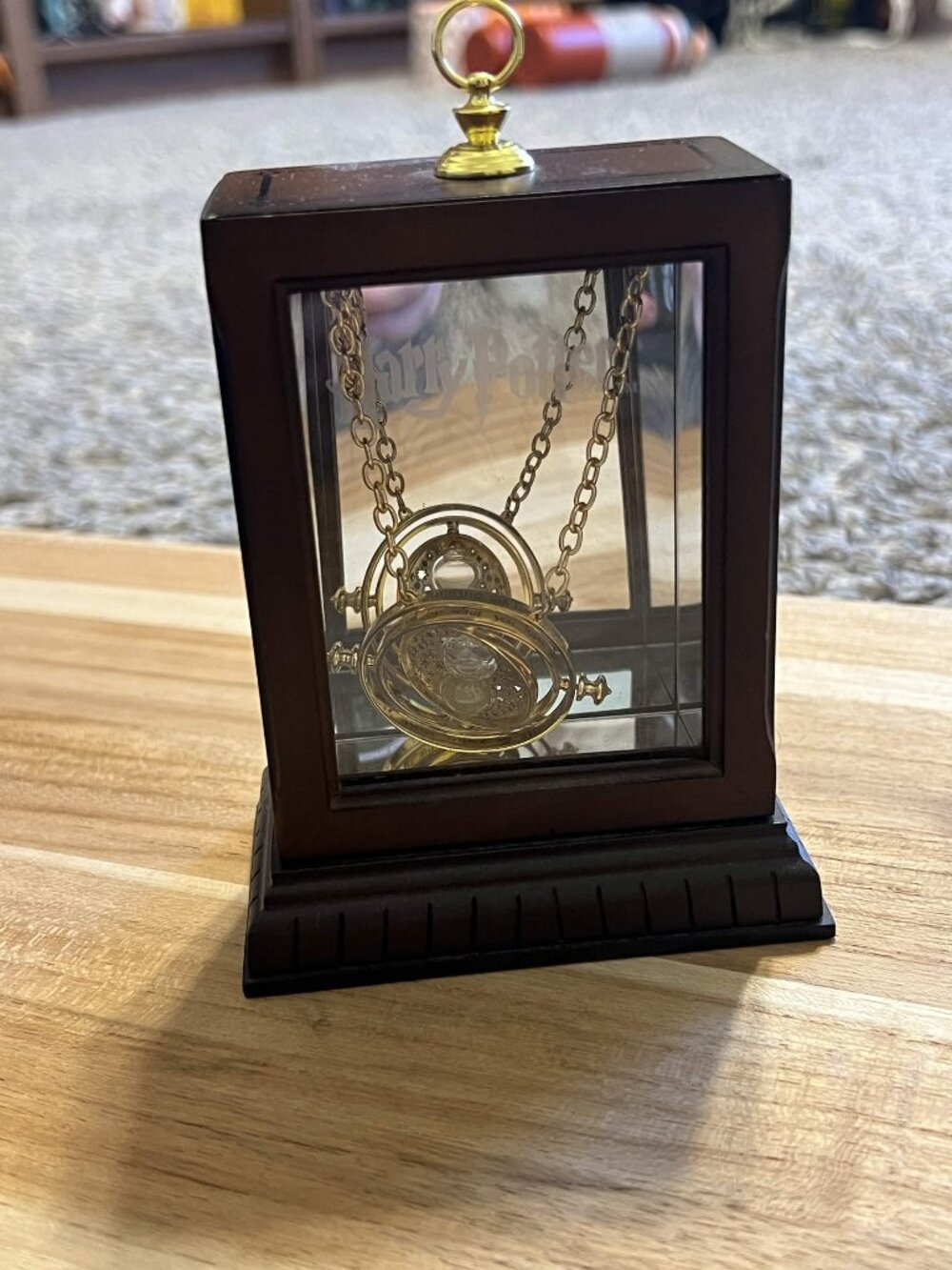 Harry Potter Time Turner Necklace Display Stand
